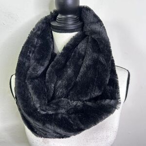 Westloop West Loop Faux Fur Infinity Scarf Black One Size Winter Warm Elegant